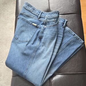 WHBM High Rise Straight Sculpt Jeans